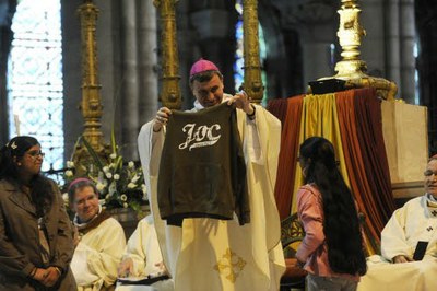 Cadeau offert par le JOC