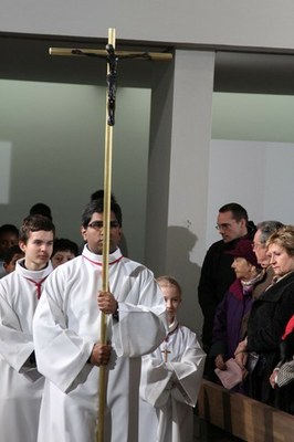 Début de la célébration religieuse