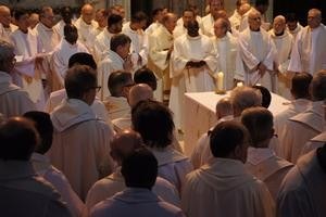 La table eucharistique...