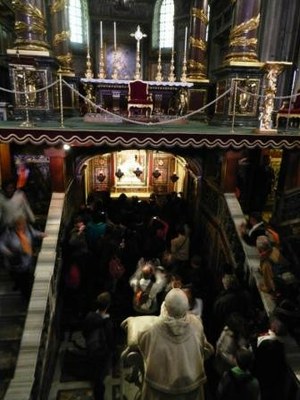 Reliques du "Saint-Berceau", première crèche réalisée en pierre