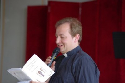 Intervention de Marc Fassier, prêtre à Bondy...