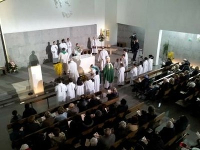16 ND Rosaire JDS 290112.jpg