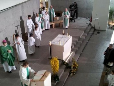 21 ND Rosaire JDS 290112.jpg