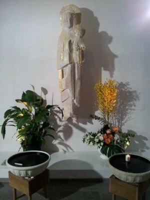 27 ND Rosaire JDS 290112.jpg