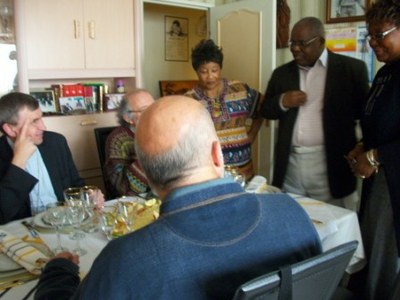 Visite des cités puis repas dans une famille