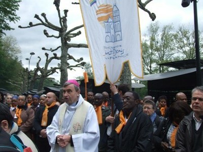 PELERINAGE DIOCESAIN A LOURDES DU 7 AU 12 MAI 2013 - 4 378 193.jpg