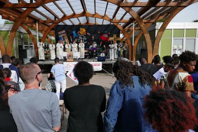 25 Messe