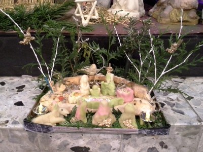 2015-12-20-Creche de noel - Nd de Lourdes-a.jpg